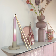 Rundes Metallregal – Greige + Regalträger aus Leder