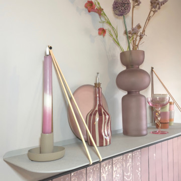 Rundes Metallregal – Greige + Regalträger aus Leder