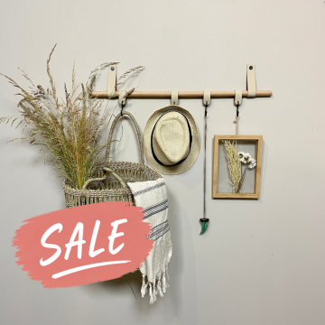 Wandrekje - aan leren lussen - Creme + S-haken - zomerstyling